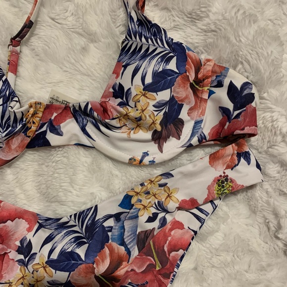 ZAFUL floral bathing suit